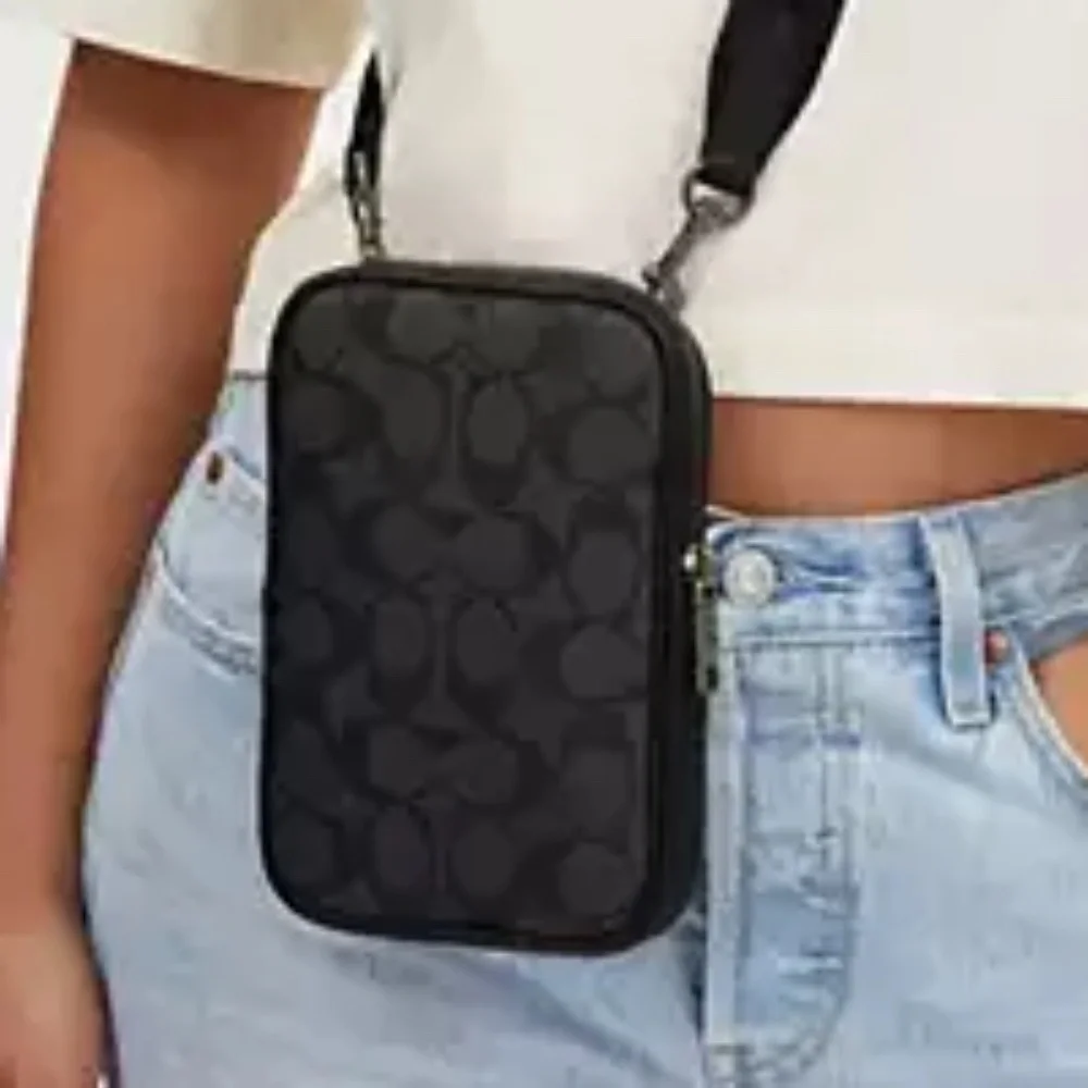 Coach Crossbody In Signature Canvas NWT - Picture 11 of 14